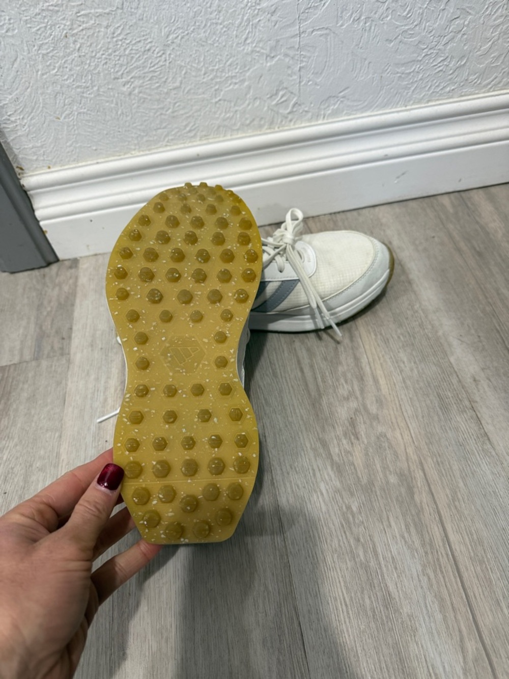 Adidas 6Y golf shoes - Picture 2 of 5